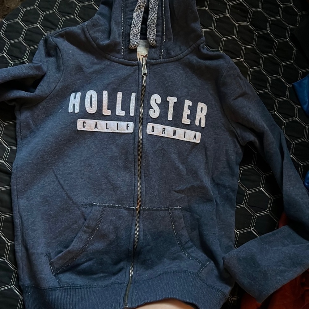 SOLD NOT AVAILABLE Hollister Zip up Hoodie